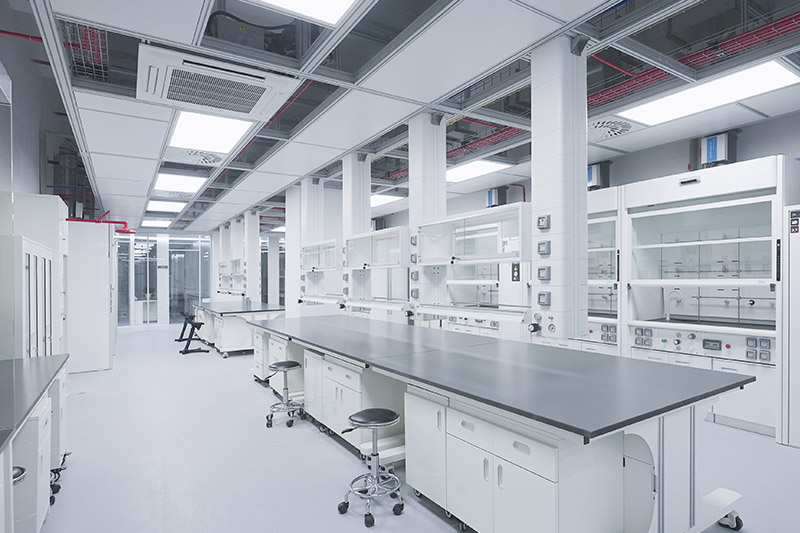 红古实验室革新：安全与科技的现代融合